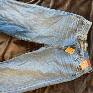 Women’s Levis Blue Jeans